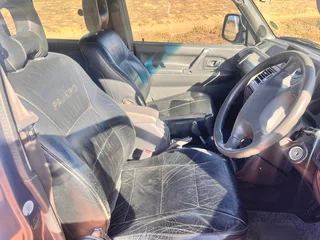 1998 Mitsubishi Pajero SWB 3-Door — Lexus 3UZ 4.3 V8 Manual 4x4