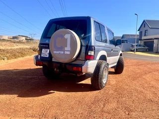 1998 Mitsubishi Pajero SWB 3-Door — Lexus 3UZ 4.3 V8 Manual 4x4