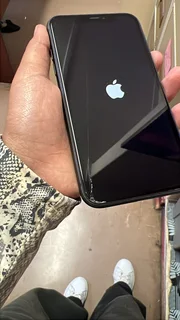 Cellphone - Ad posted by Juwairiyyah Khan