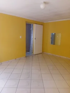 Flat - Ad posted by Wendy Mbewu