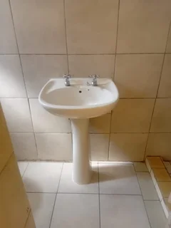 Flat - Ad posted by Wendy Mbewu