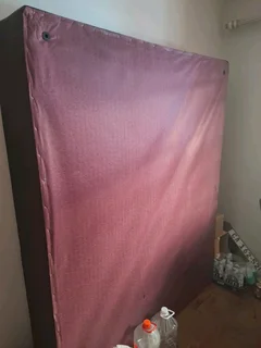 Queen size base and mattress fr sale