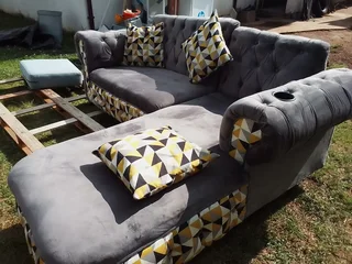Lshaped corner sofa