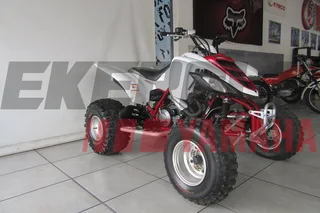 2004 Yamaha Raptor 660