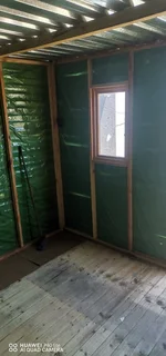 3x3 Stewige Wendy Huis- Baie goeie kondisie R7000 ( onderhandelbaar)