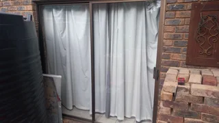2.1m aluminium sliding door