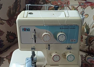 Nina Overlocker