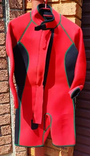 2 x 2 Piece Wetsuits