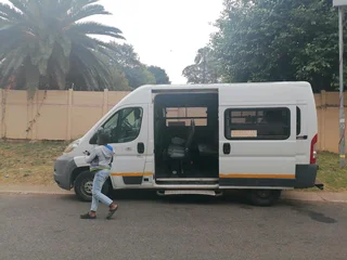 Peugeot boxer 2.2 minibus R110000