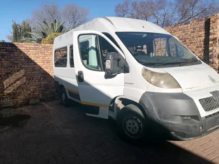 Peugeot boxer 2.2 minibus R110000