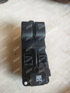 Ford Ranger T6 single cab main window switch