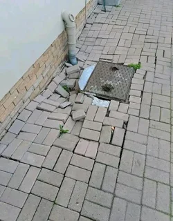 PAVÍNG &#64;R60 per square metre labour only 0813664446