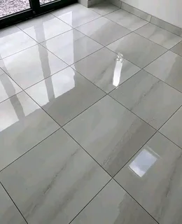 Tiling Services Guy 081 366 44446