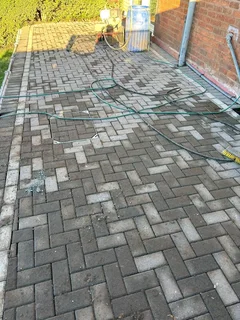 Paving R60 per square Labour only 0813664446