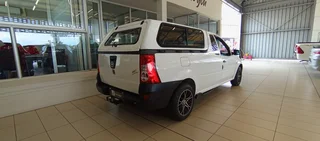 2022 Nissan NP200 1.6 8V Base A/C &#43; Safety Pack