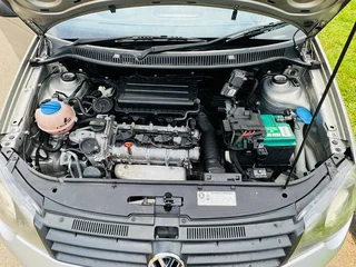 2013 VW POLO 1.4 I TRENDLINE