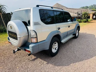 2000 TOYOTA PARDO 3.0 KZT VX 4X4 8 SEATER
