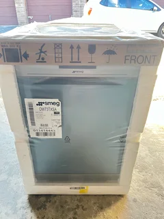 Smeg Sealed Dish Washer 15 Plates