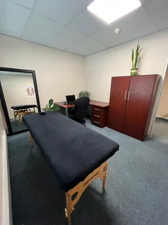 Office space or medical room to rent Claremont