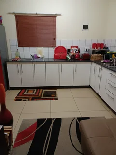 1 bedroom and open plane lounge and kitchen granny flat for rent at Empangeni town