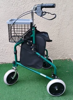 3 wheel walker
