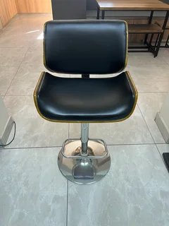 Tristan Adjustable Bar Chair - Black