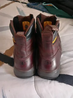 Caterpillar safety boots, plus clothes, T-shirts, pants