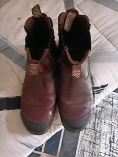 Caterpillar safety boots, plus clothes, T-shirts, pants