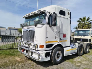 2012 International Eagle 9800
