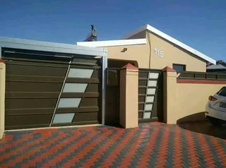 Aluminium doors and windows