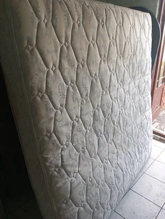 King size bed for sale