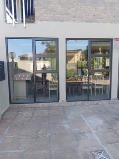 Aluminium glass installation