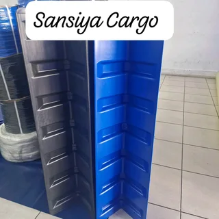 Corner plates- 1.2m Black, Blue