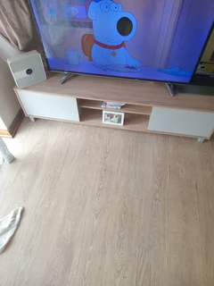 180 cm TV stand mint condition