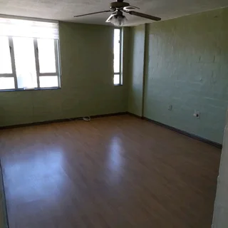 3 Bedroom Flat for Sale in Overport