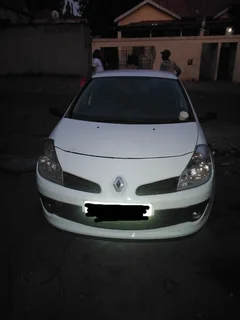2006 Renault Clio 3 Hatchback For R29000