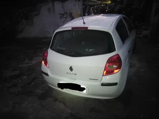 2006 Renault Clio 3 Hatchback For R29000