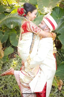 Photographer -HINDI / TAMIL WEDDINGS from R5000 (PHOTOS &amp; VIDEO) based in Durban