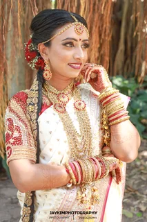 Photographer -HINDI / TAMIL WEDDINGS from R5000 (PHOTOS &amp; VIDEO) based in Durban