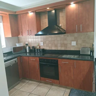 Stylish Furnished Apartment with lagoon view