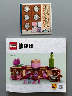 LEGO 75683 Glinda &amp; Elphaba&#39;s Dormitory (Wicked) (8&#43;) (2024)