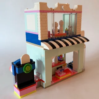 LEGO 42662 Hair Salon and Accessories Shop (Friends) (7&#43;) (2025)