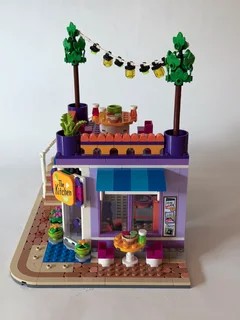 LEGO 41747 Heartlake City Community Kitchen (Friends) (8&#43;) (2023)