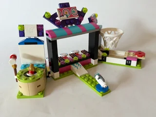 LEGO 41127 Amusement Park Arcade (Friends) (6-12) (2016)