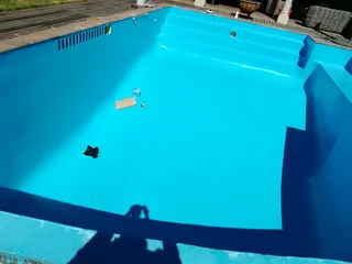 Swimming pool maintenance