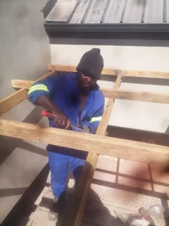 Looking job as carpentry