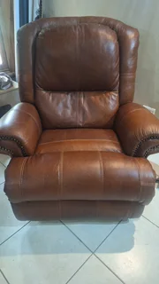 Lazybiy recliner couches x 2