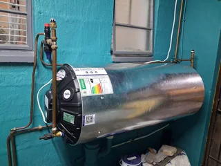 Plumbing and roofing services