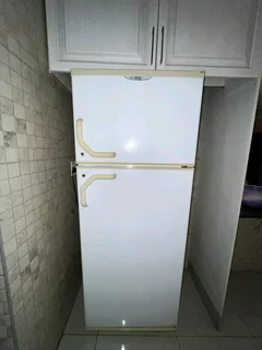 Big Defy Fridge Freezer400 Litre For Sale