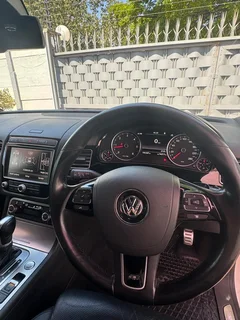 2016 VW Touareg 3.0 V6 TDI R-Line
